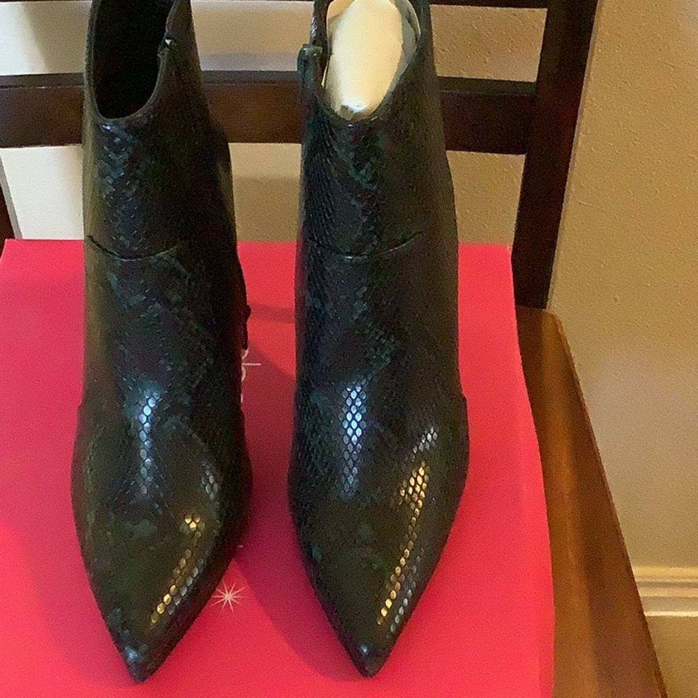 Shoedazzle Diane Ankle Boots